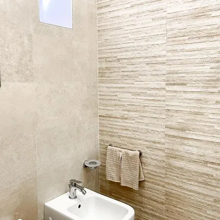 Bianco Giardini Naxos