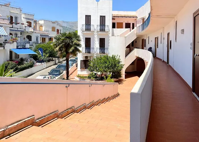 Bianco * ジャルディーニ・ナクソス