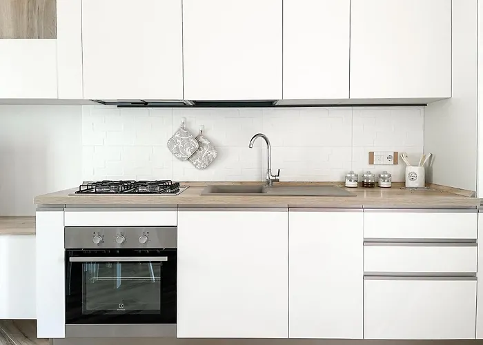 Bianco アパート ジャルディーニ・ナクソス